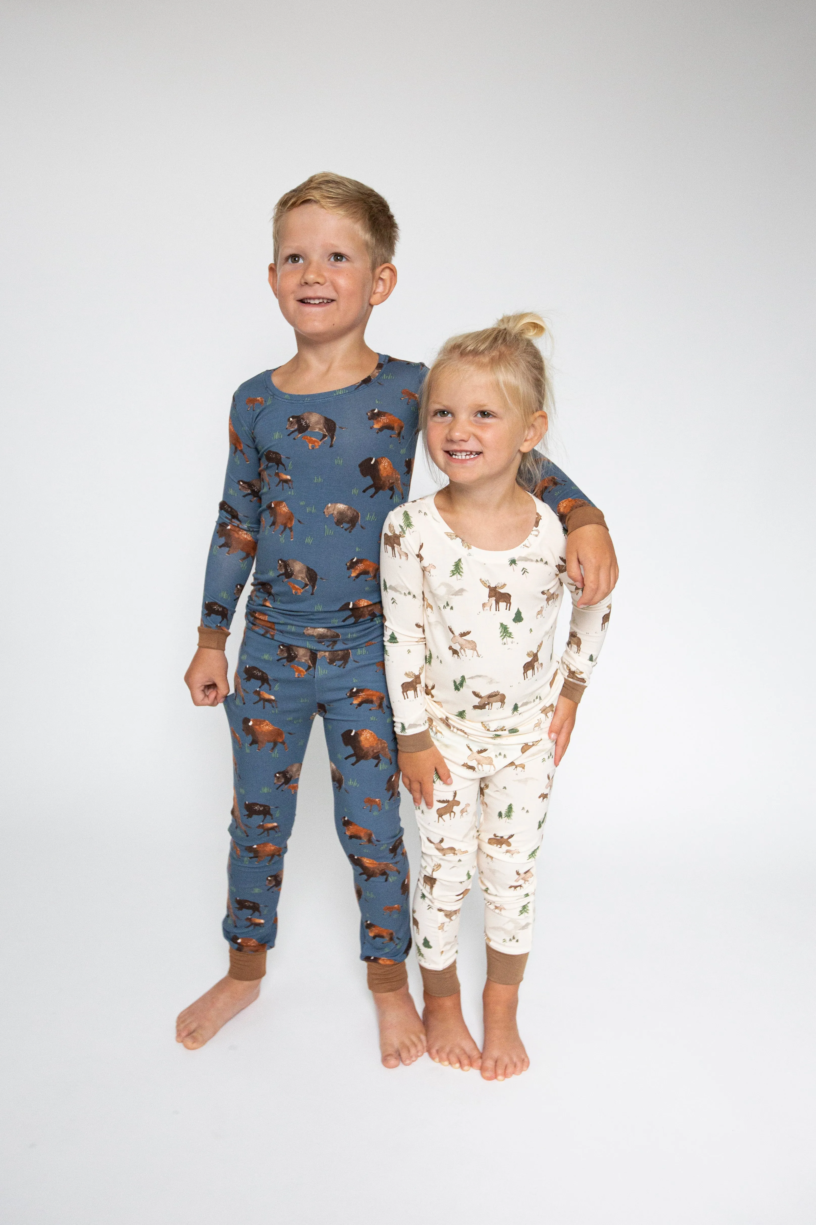 Angel Dear Bamboo Long Sleeve Loungewear Pajama Set in Blue Bison