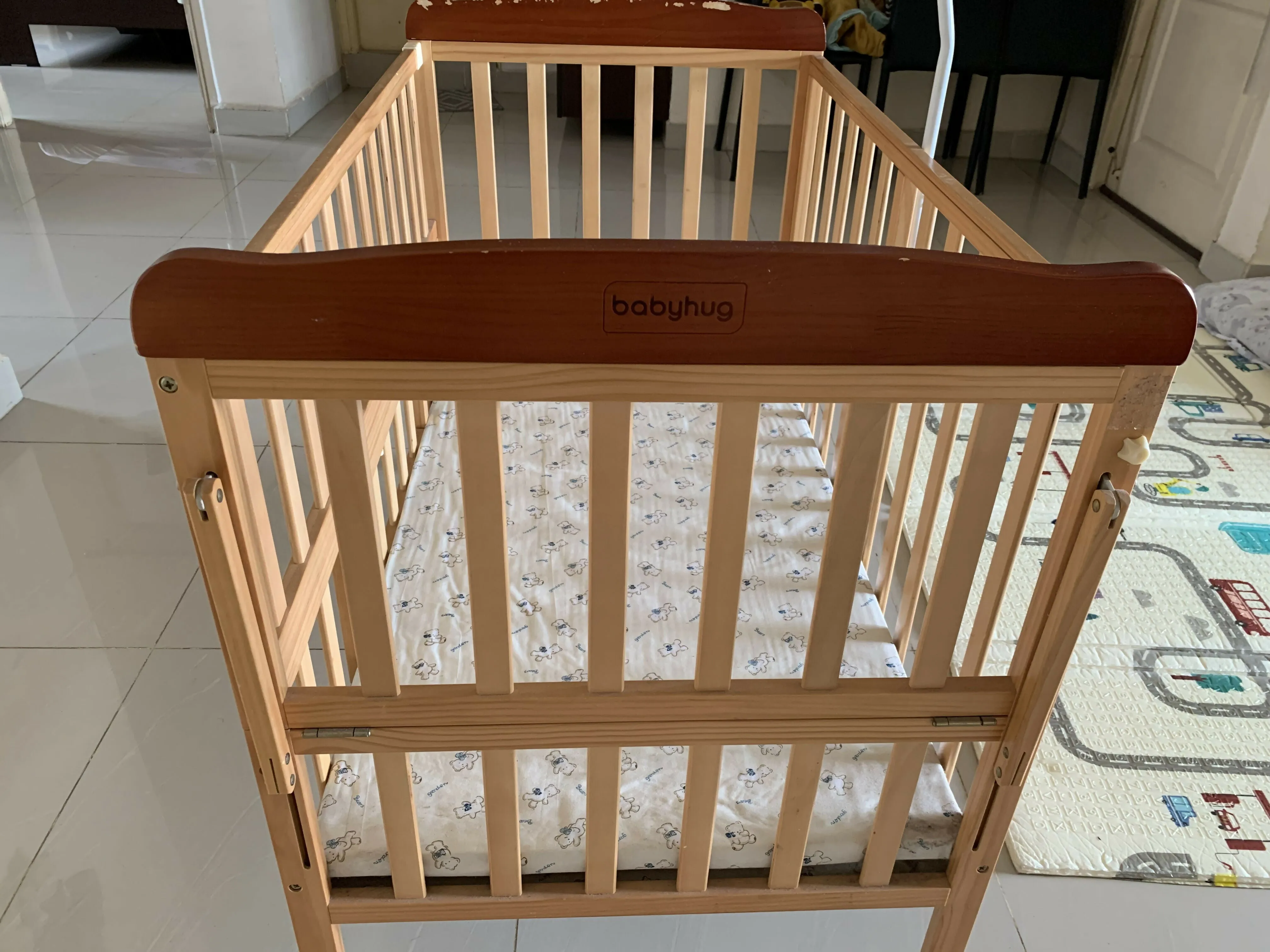 BABYHUG Hamilton Wooden Cot, Dimensions - L108×W68×H89 cm