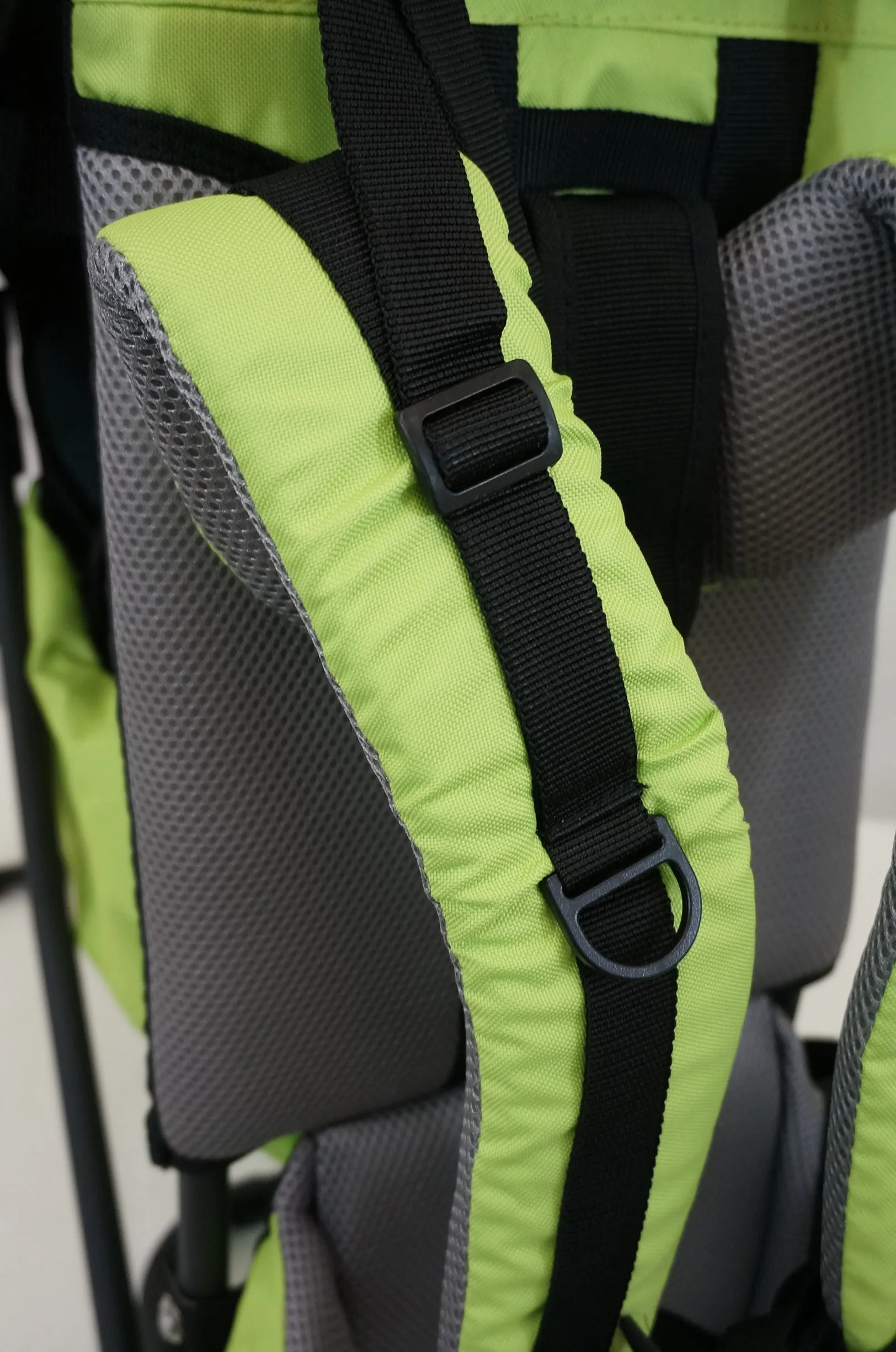 Cross Country Child Carrier, Green