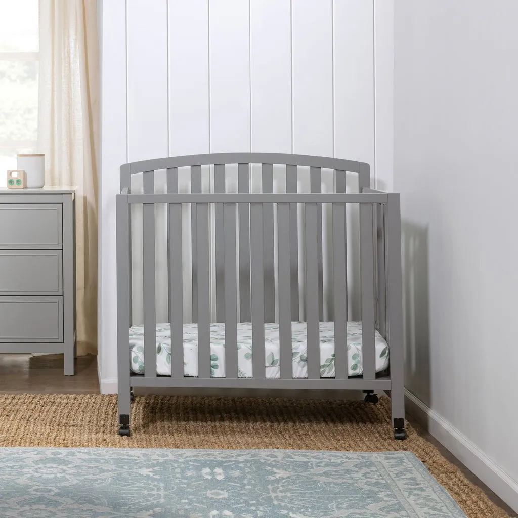 DaVinci - Dylan Folding Portable 3-in-1 Mini Crib and Twin Bed