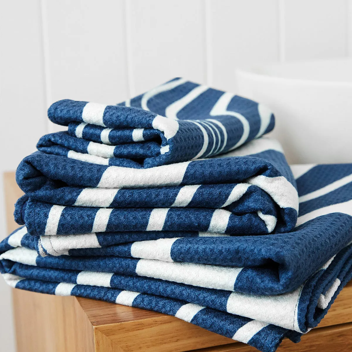 Dock & Bay Bath Towels - Tide Break Navy - Outlet