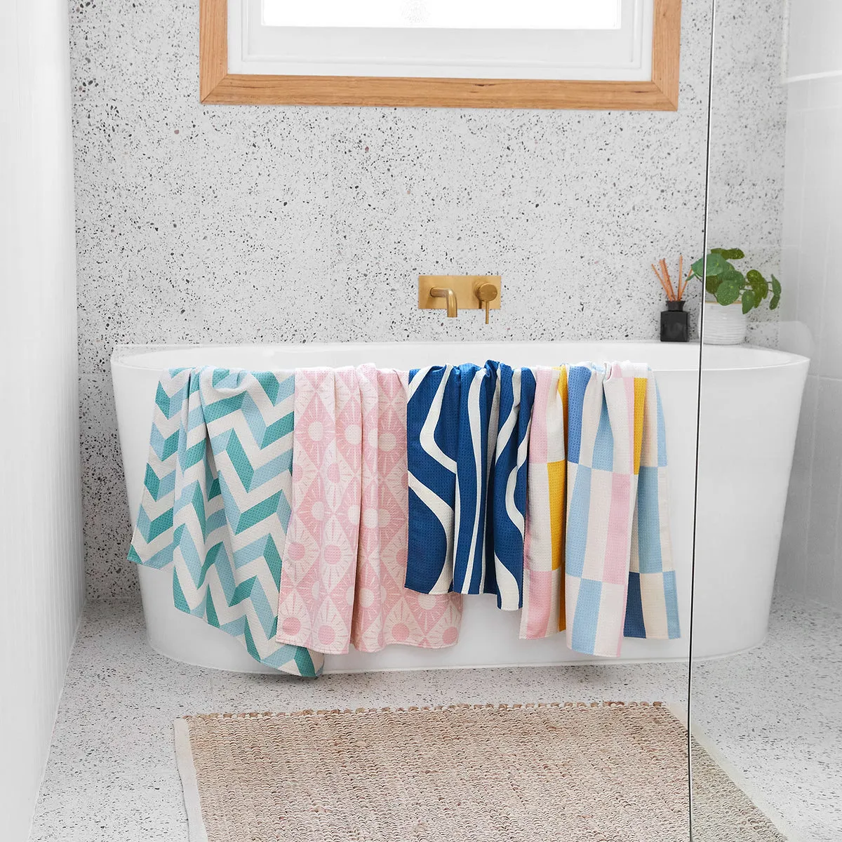 Dock & Bay Bath Towels - Tide Break Navy - Outlet