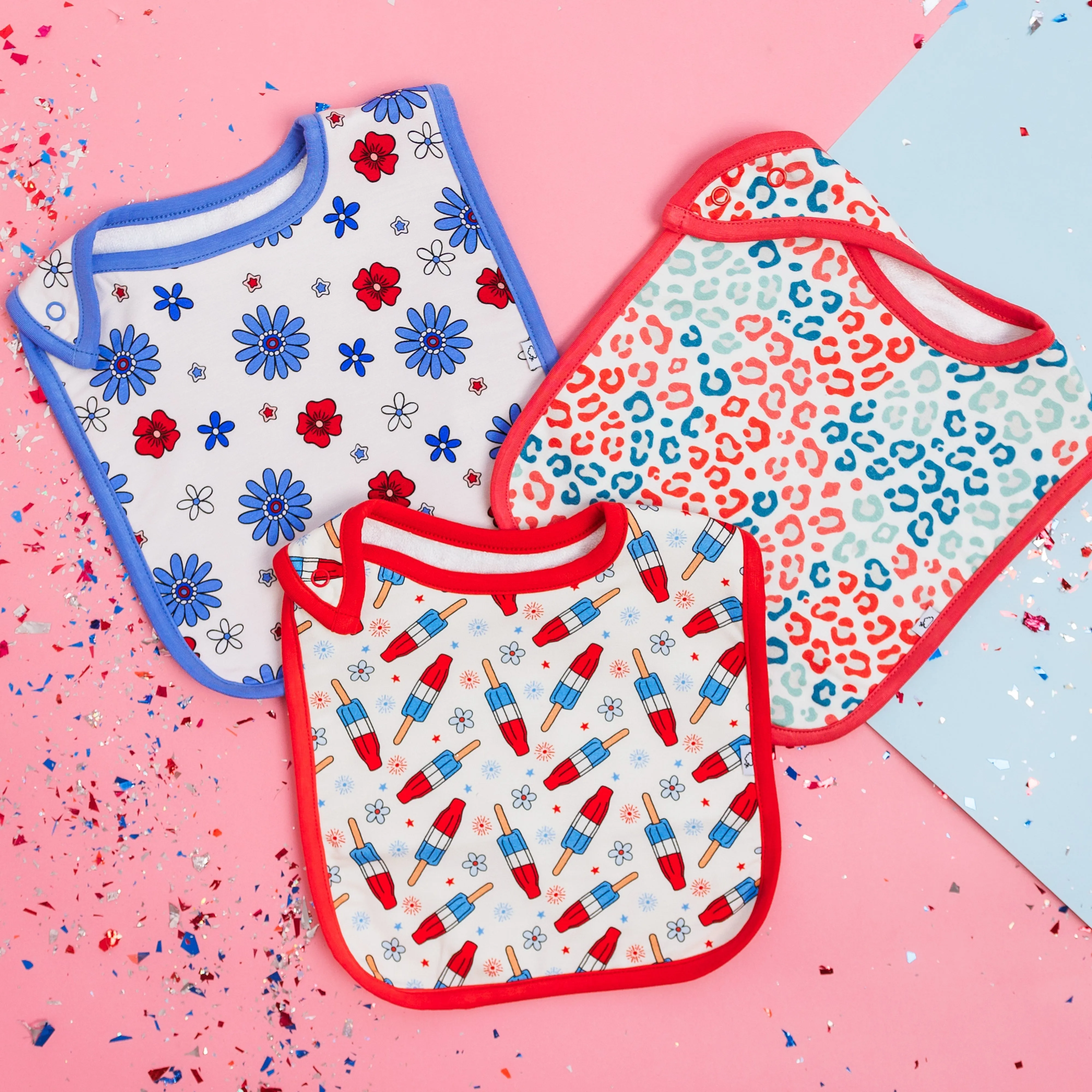 EXCLUSIVE FREEDOM BLOOMS DREAM BABY BIB (PACK)