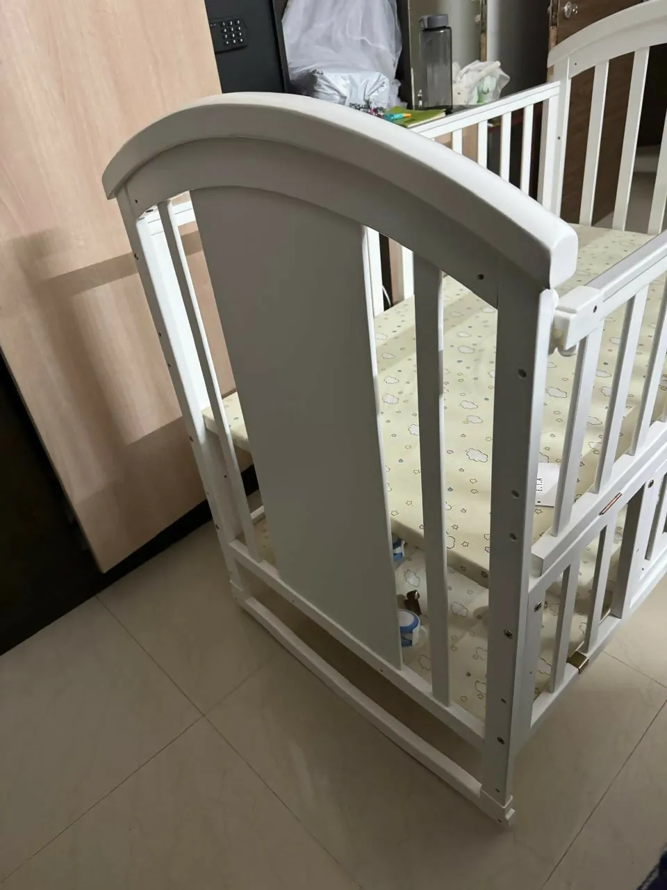 HUNY HUNY 12 in 1 Baby Crib/Cot, Dimensions: 122*66*100 cm