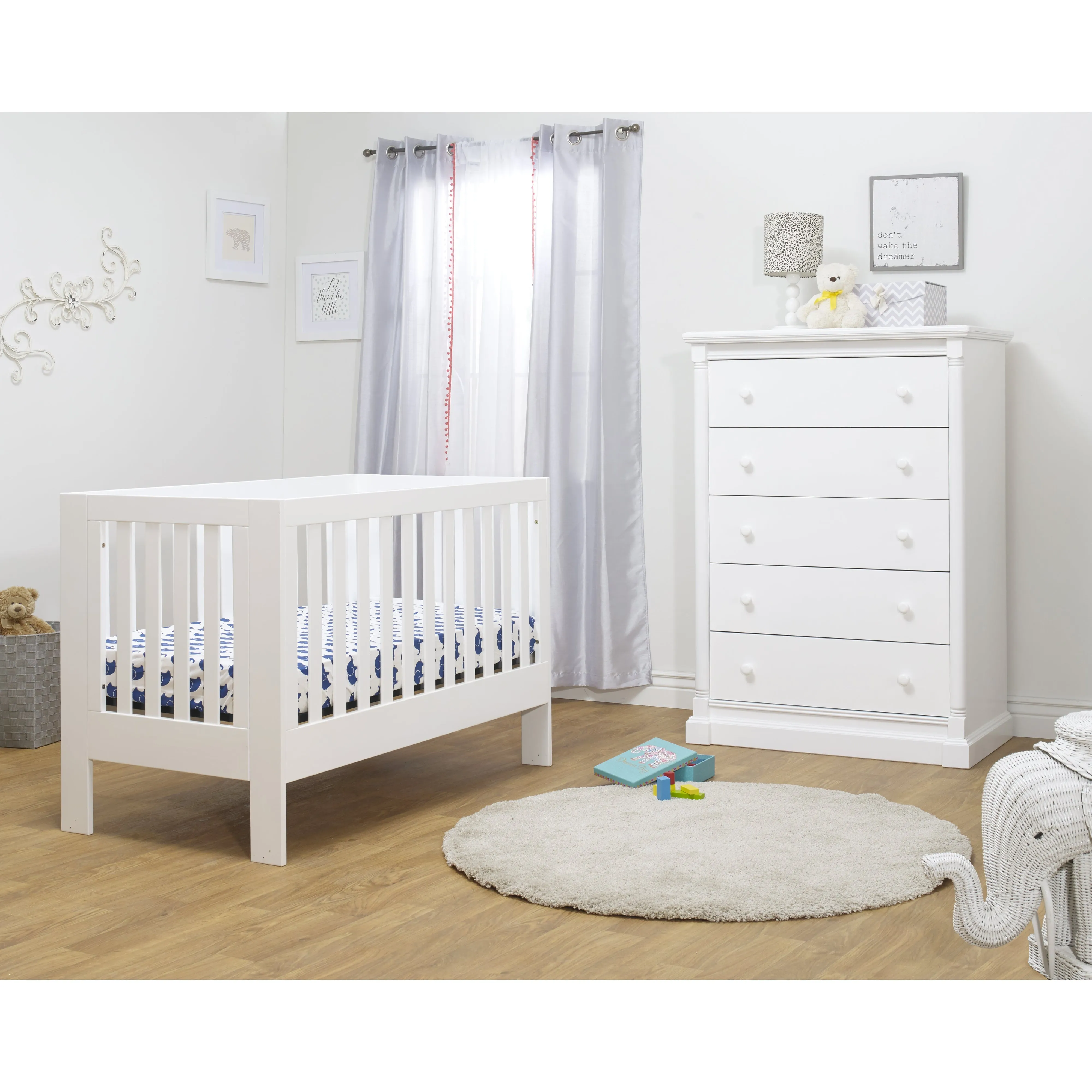 Orbelle Roxy Full Size Folding Crib