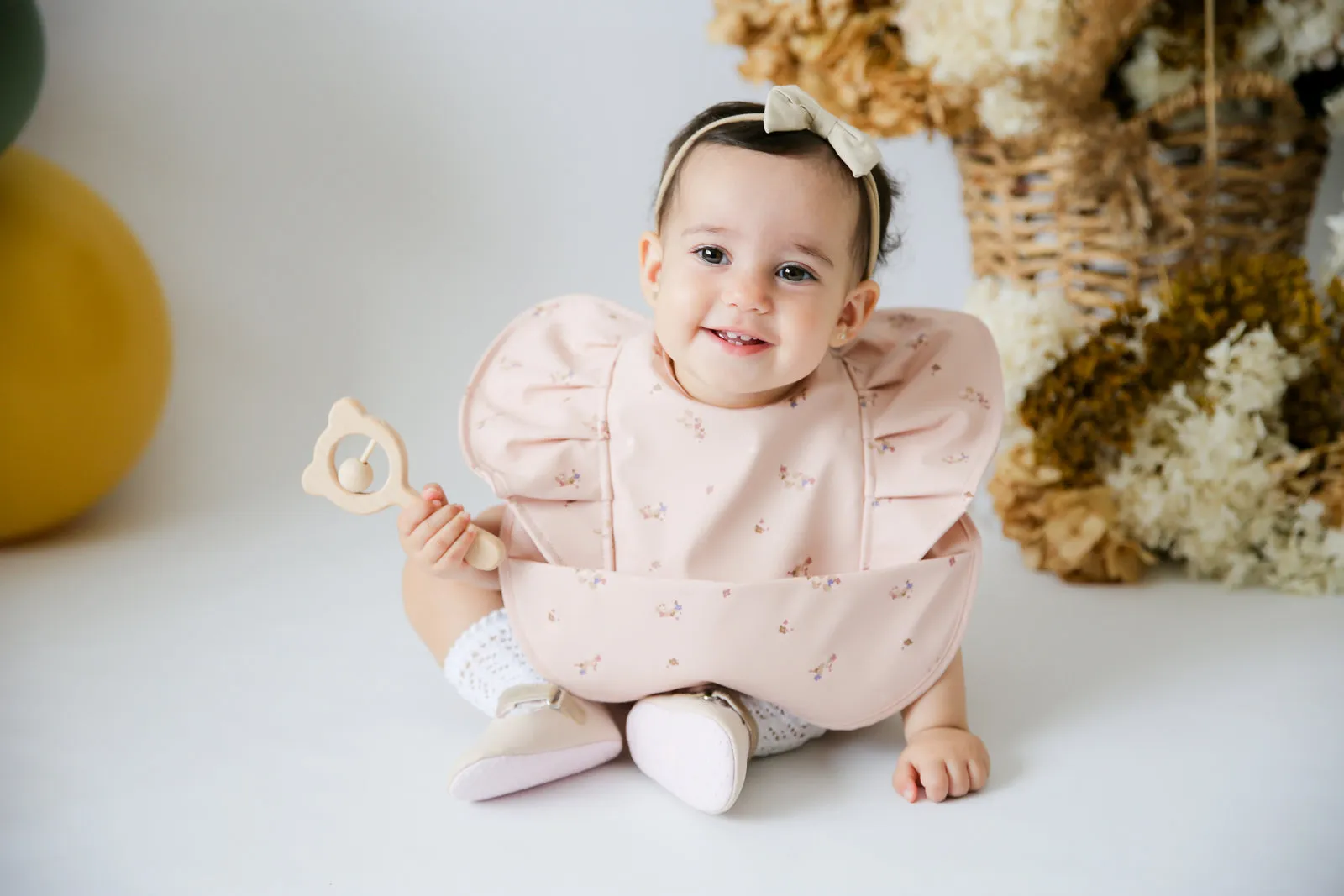 Snuggle Hunny Kids Waterproof Snuggle Bib (Posy)